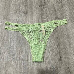 NWT Victoria’s Secret PINK Light Green Lace Sexy Thong Women’s Size X-Large